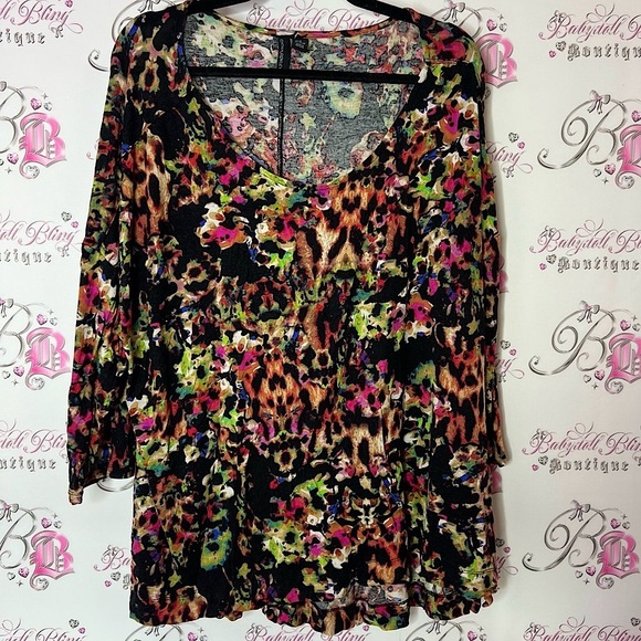 Cynthia Rowley Tops - Cynthia Rowley Black and Pink Ruffled long Sleeve Blouse cheetah print leopard